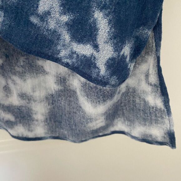 a.n.a 3/4” Sleeve Blouse - Picture 4 of 6